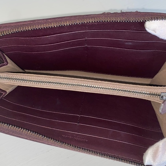 BOTTEGA Veneta PURPLE Intrecciato Calf Leather Zip Around Wallet with Gift Box - Picture 11 of 17